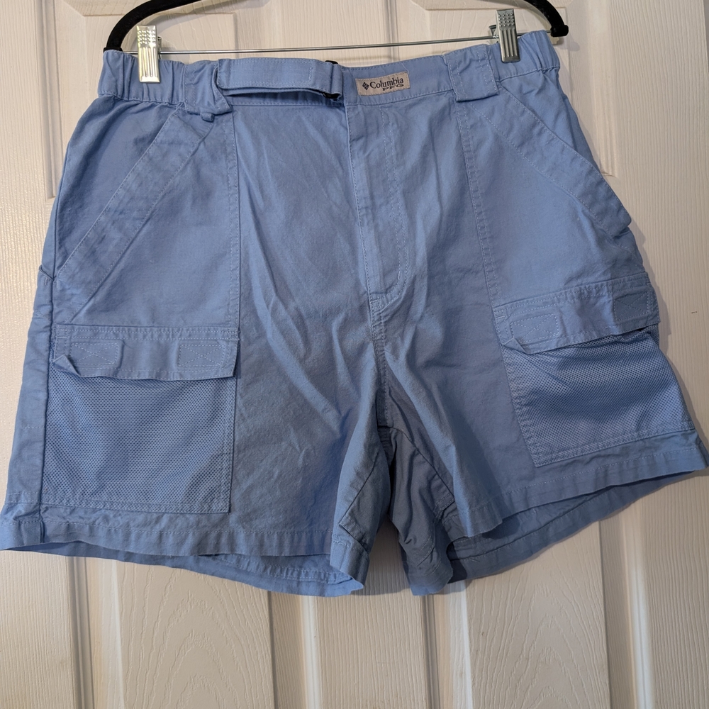 Columbia Men's Blue Cargo Shorts